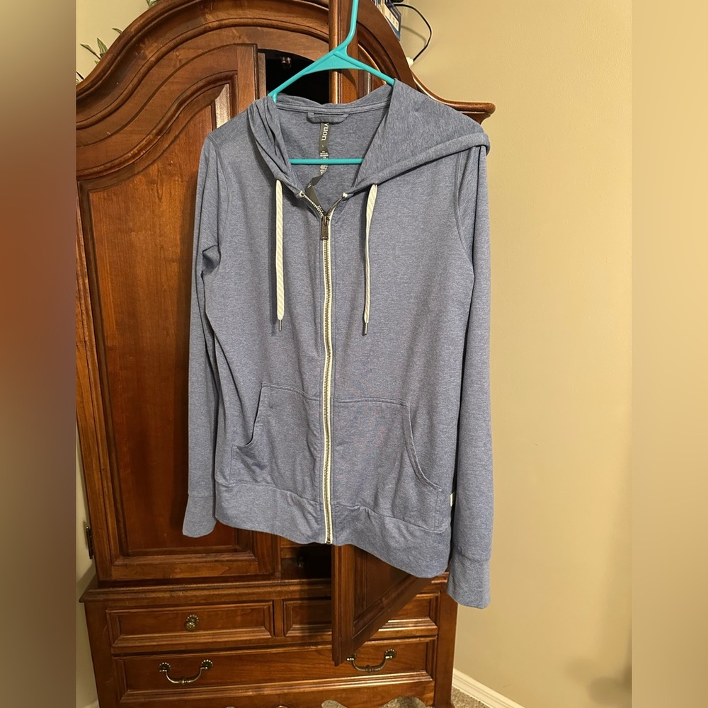 Vuori performance hoodie 2.0 quartz blue